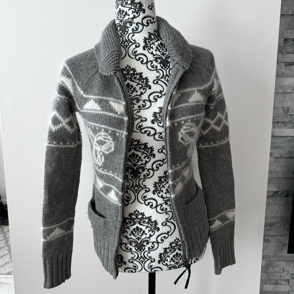 Aritzia TNA Lambswool & Angora Sea to Sky Zip-up Cardigan Sweater Grey White XS - Picture 2 of 8